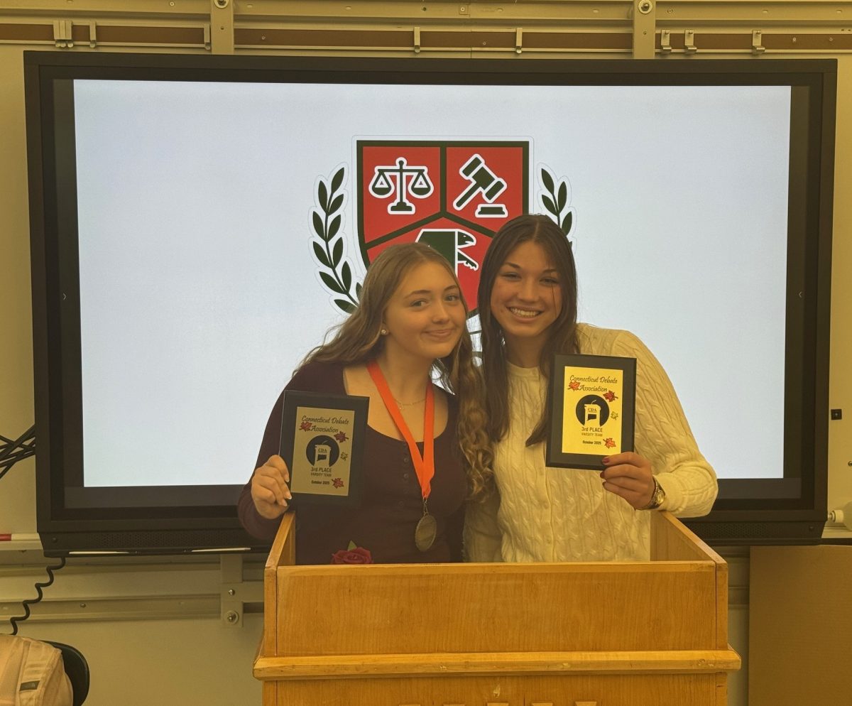 Seniors Prosper In Debate Season Opener