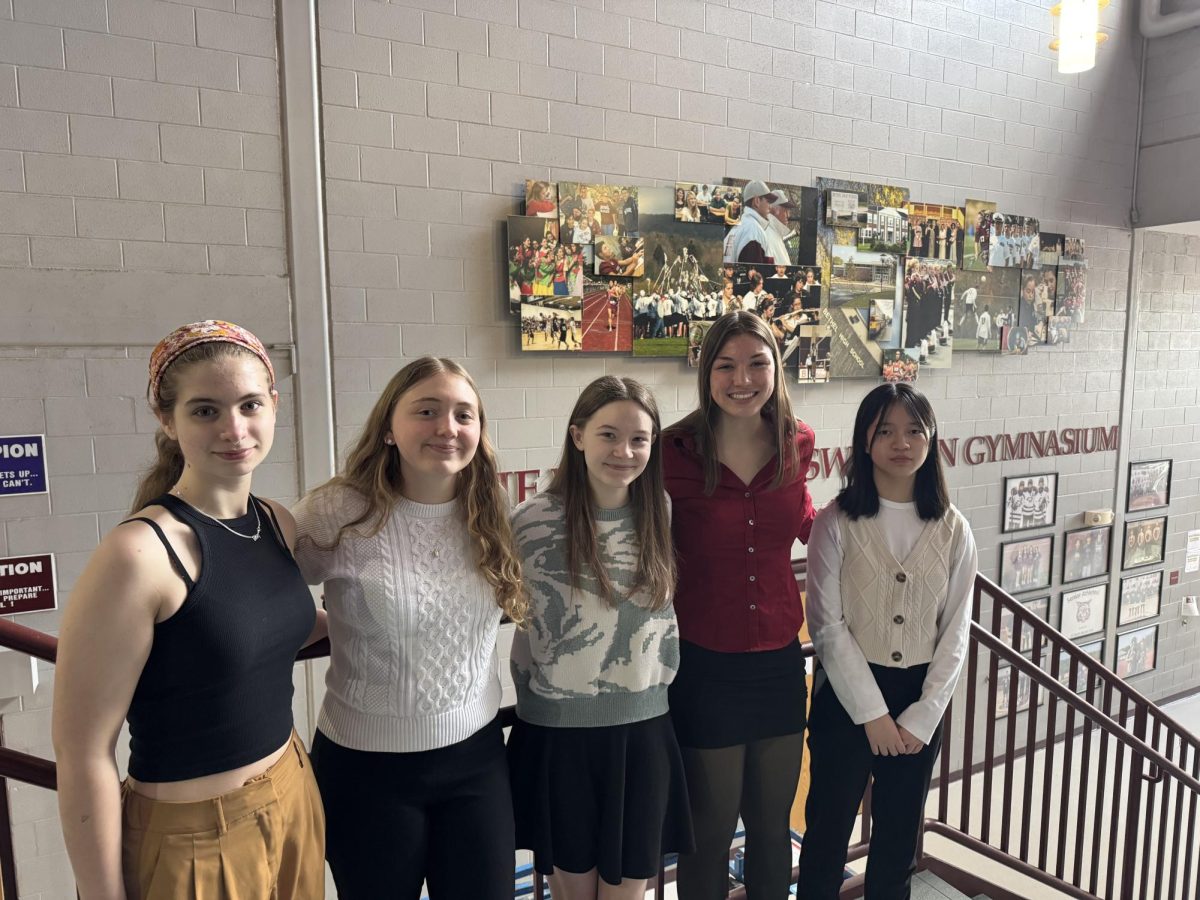 L-R: Helen Miller, Avery Horan, Megan Lacey, Katie Virtue, Zitong Ye