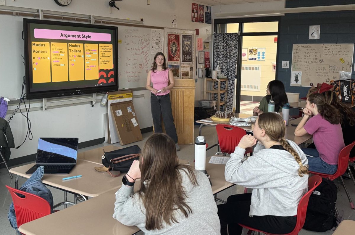 Former Debater Pays it Forward