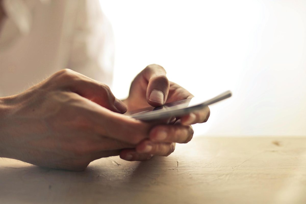 Connecticut Hits 'Decline' on Cell Phone Ban